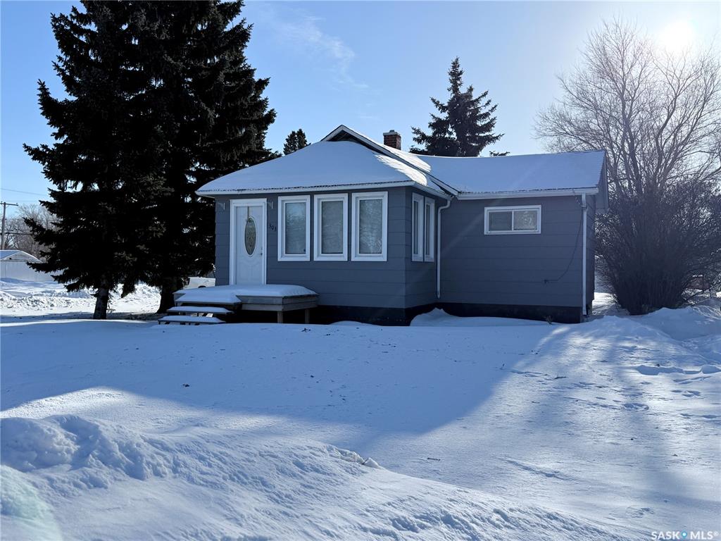 303 8th Avenue W, SK027999, Saskatchewan,