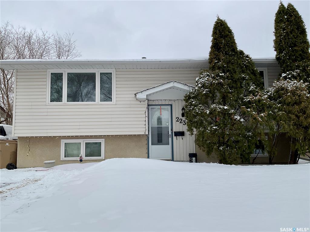 Fourth View of 2231 Dewdney Avenue E, Glencairn, Regina, Saskatchewan, S4N 4C4