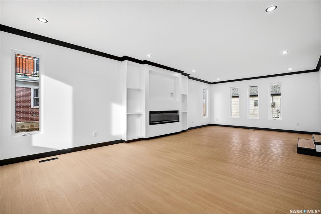 Third View of 622 Fairford Street E, Hillcrest MJ, Moose Jaw, Saskatchewan, S6H 0E8