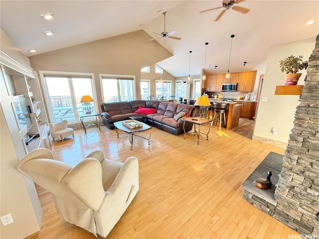 Fifth View of 785 Washington Drive, Weyburn, Saskatchewan, S4H 3C7