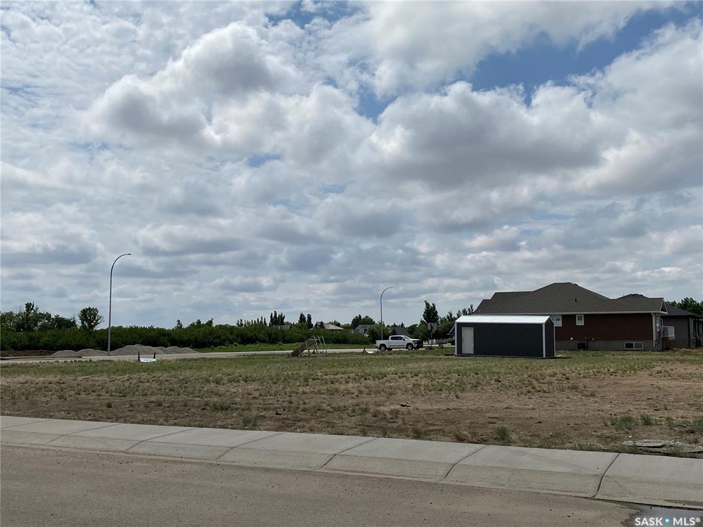 Third View of 90 Brookhollow Boulevard, Kindersley, Saskatchewan, S0L 1S1