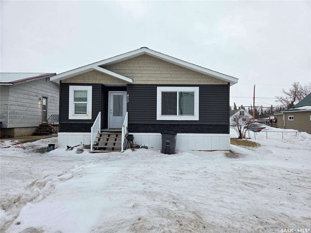 Second View of 413 Railway Street, Kipling, Saskatchewan, S0G 2S0