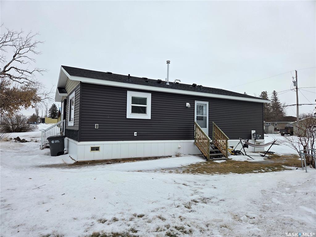 Fourth View of 413 Railway Street, Kipling, Saskatchewan, S0G 2S0
