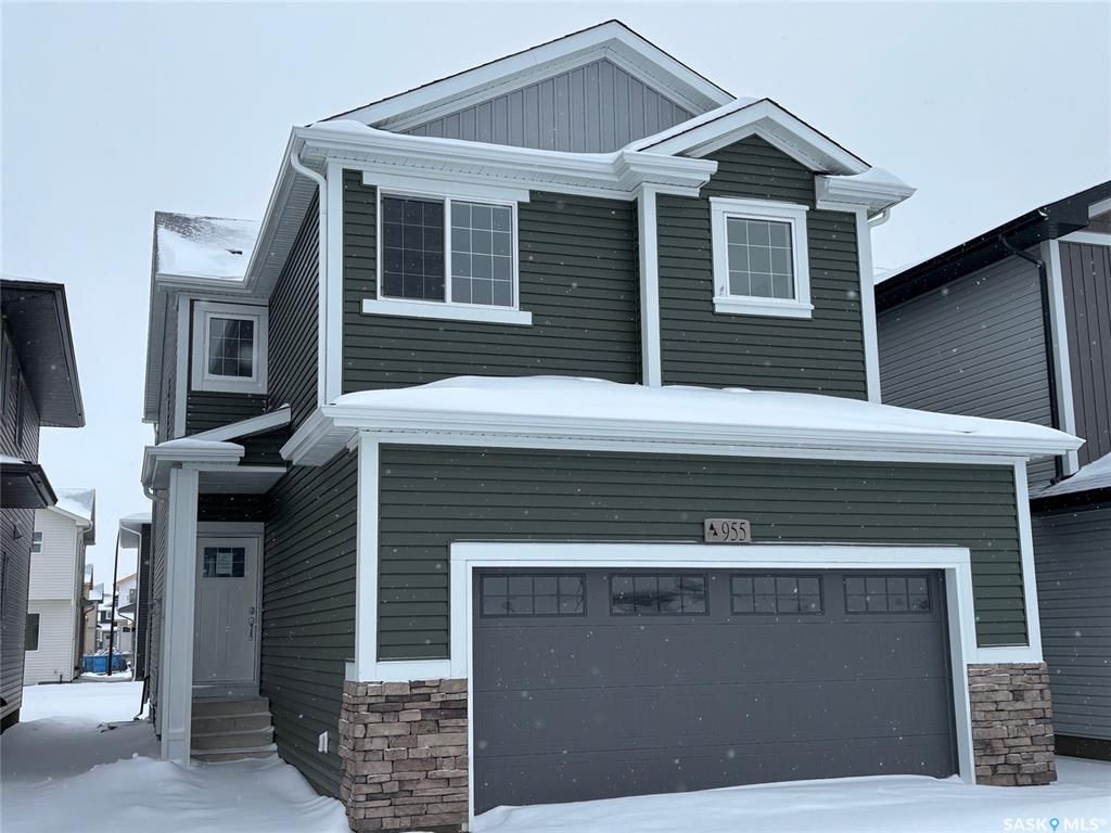 955 Traeger Manor, SK028134, Saskatchewan,