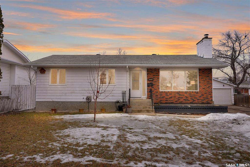 Second View of 1024 Montgomery Street, Palliser, Moose Jaw, Saskatchewan, S6H 2X1