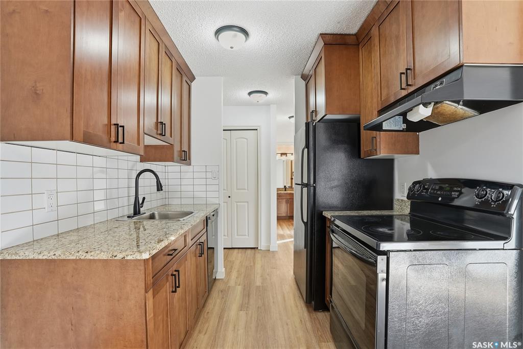 Fourth View of 258 Pinehouse Place #205, Lawson Heights, Saskatoon, Saskatchewan, S7K 4X1