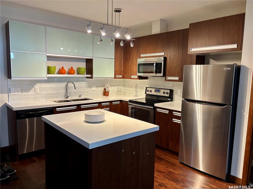 Third View of 2101 Heseltine Road #203, River Bend, Regina, Saskatchewan, S4V 3H1