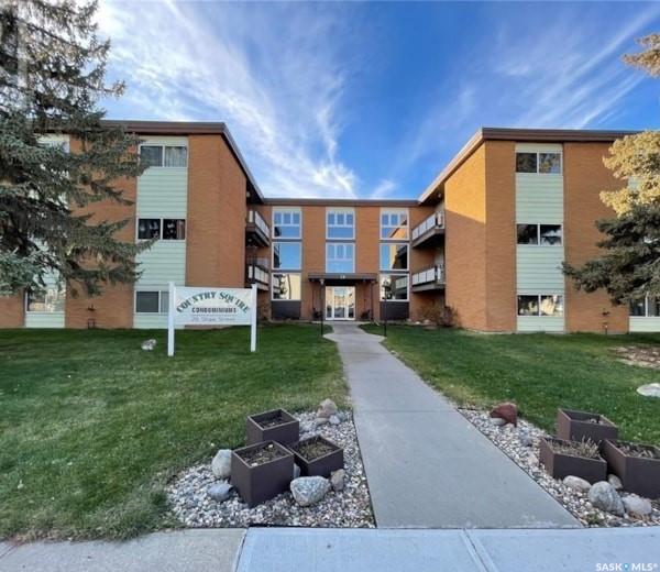 MLS® listing #SK028253 for sale located at 26 Shaw Street #31