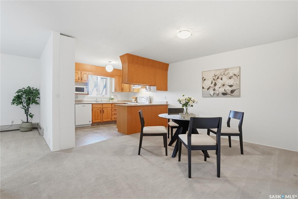 Fifth View of 3130 Louise Street #206, Nutana S.C., Saskatoon, Saskatchewan, S7J 3L8