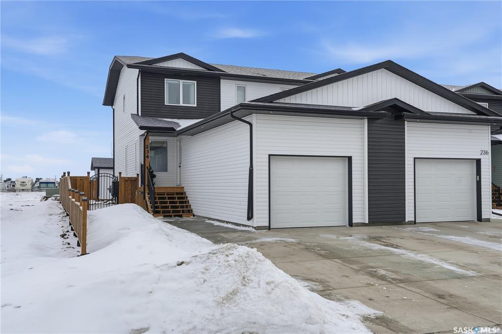 234 Froese Crescent, SK028329, Saskatchewan,