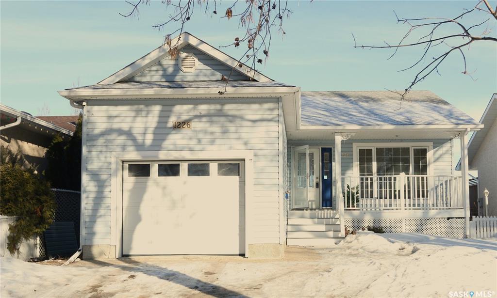MLS® listing #SK028348 for sale located at 1226 Dover Avenue