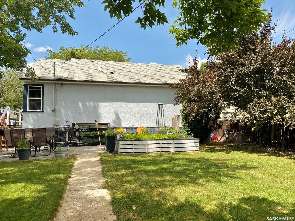 Fourth View of 217 7th Avenue W, Kindersley, Saskatchewan, S0L 1S0