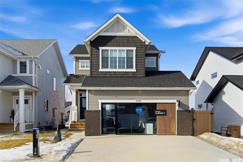 MLS® listing #SK028460 for sale located at 3204 Favel Drive