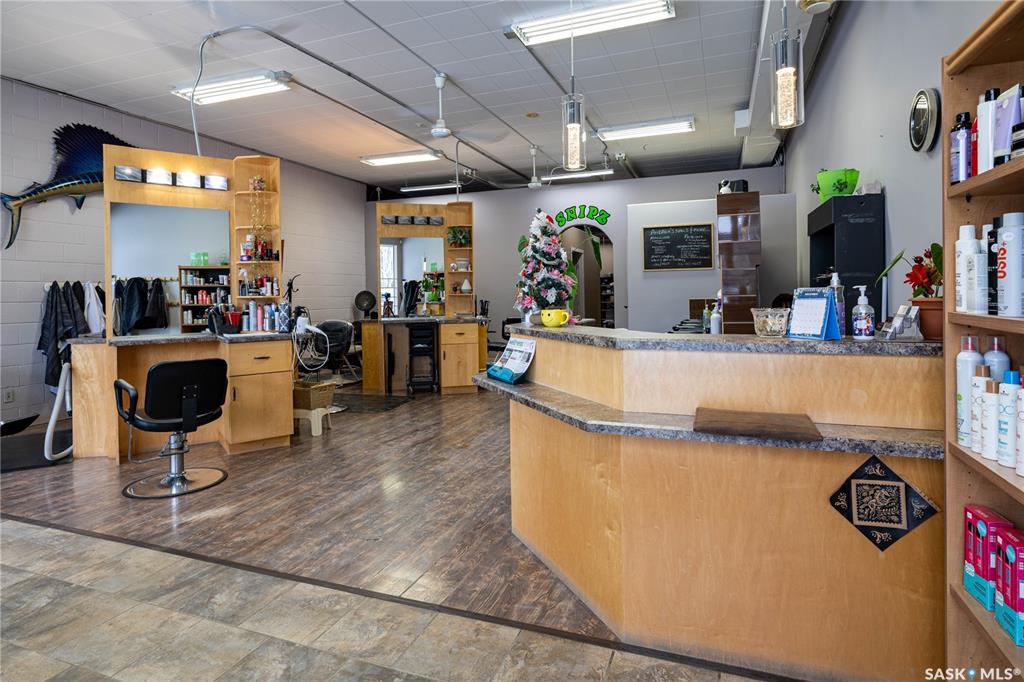 Second View of 1601 29th Street W, Mount Royal SA, Saskatoon, Saskatchewan, S7L 0N6