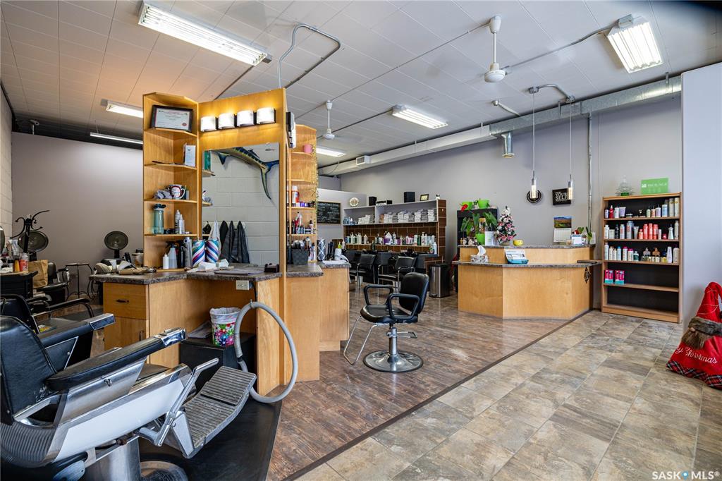 Fourth View of 1601 29th Street W, Mount Royal SA, Saskatoon, Saskatchewan, S7L 0N6