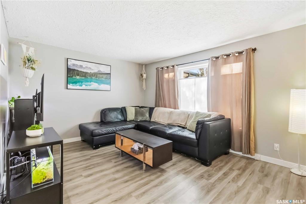 Second View of 732 Mccormack Road, Parkridge SA, Saskatoon, Saskatchewan, S7M 4Z9