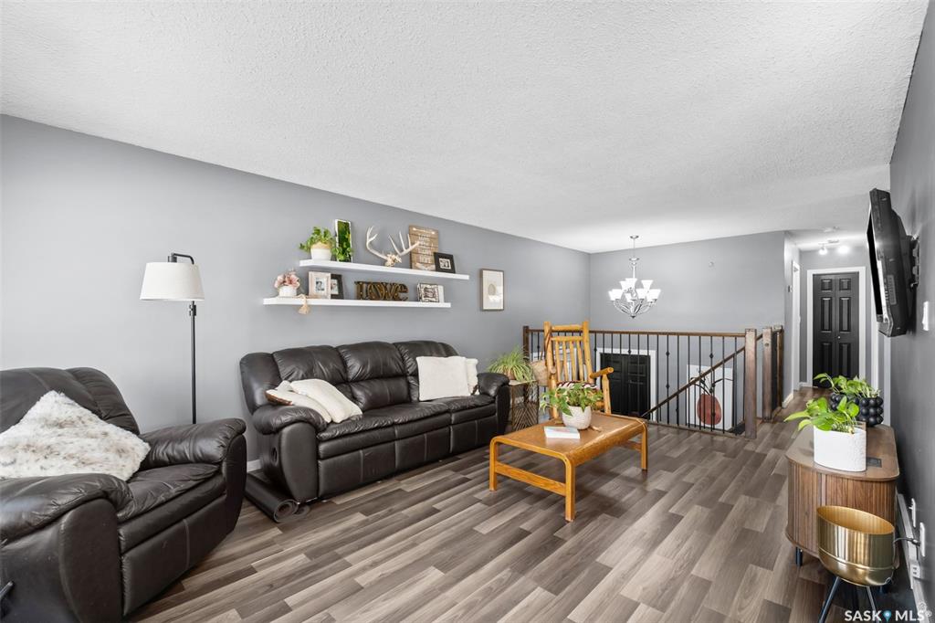 Fifth View of 866 Spencer Drive, River Heights PA, Prince Albert, Saskatchewan, S6V 7C9