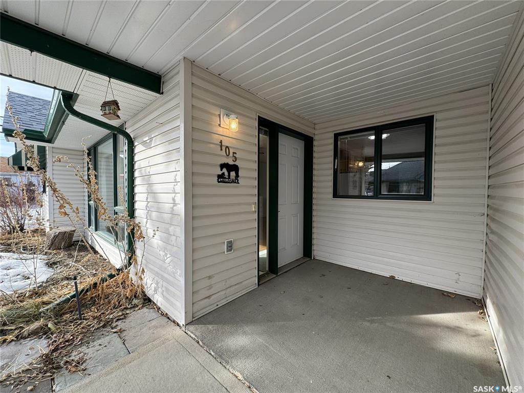 Fourth View of 111 2nd Avenue E #105, Rosetown, Saskatchewan, S0L 2V0