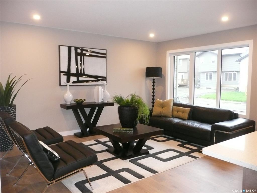 Second View of 511 Traeger Manor, Brighton, Saskatoon, Saskatchewan, S7V 1Z8