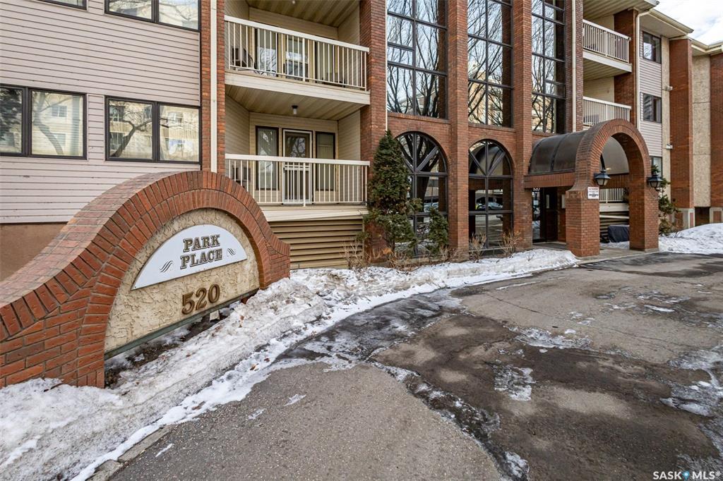 520 3rd Avenue N #202, SK028633, Saskatchewan,