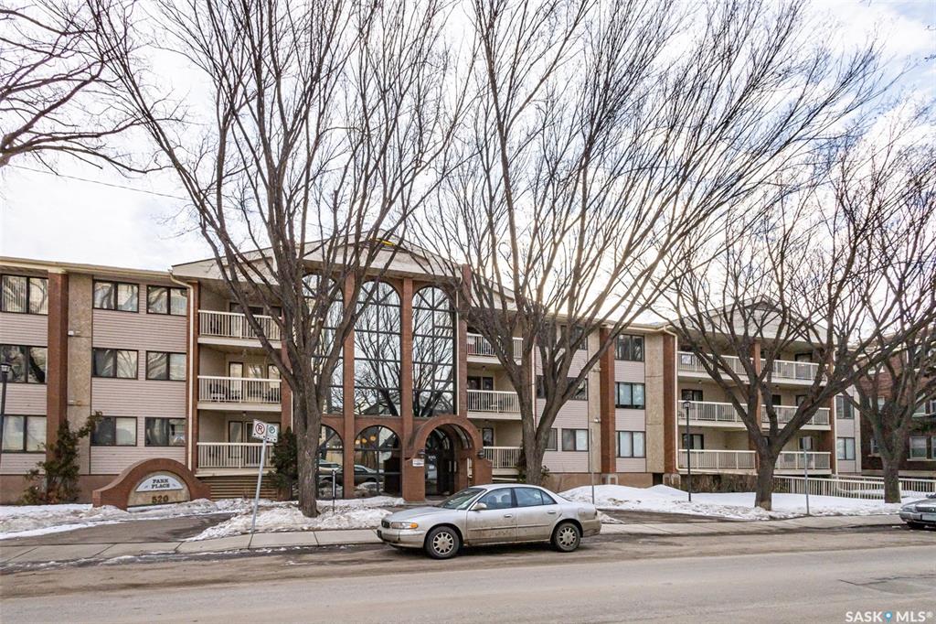 Third View of 520 3rd Avenue N #202, City Park, Saskatoon, Saskatchewan, S7K 2J7
