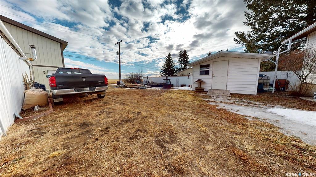 Fifth View of 360 Eastview Place, Burstall, Saskatchewan, S0N 0H0