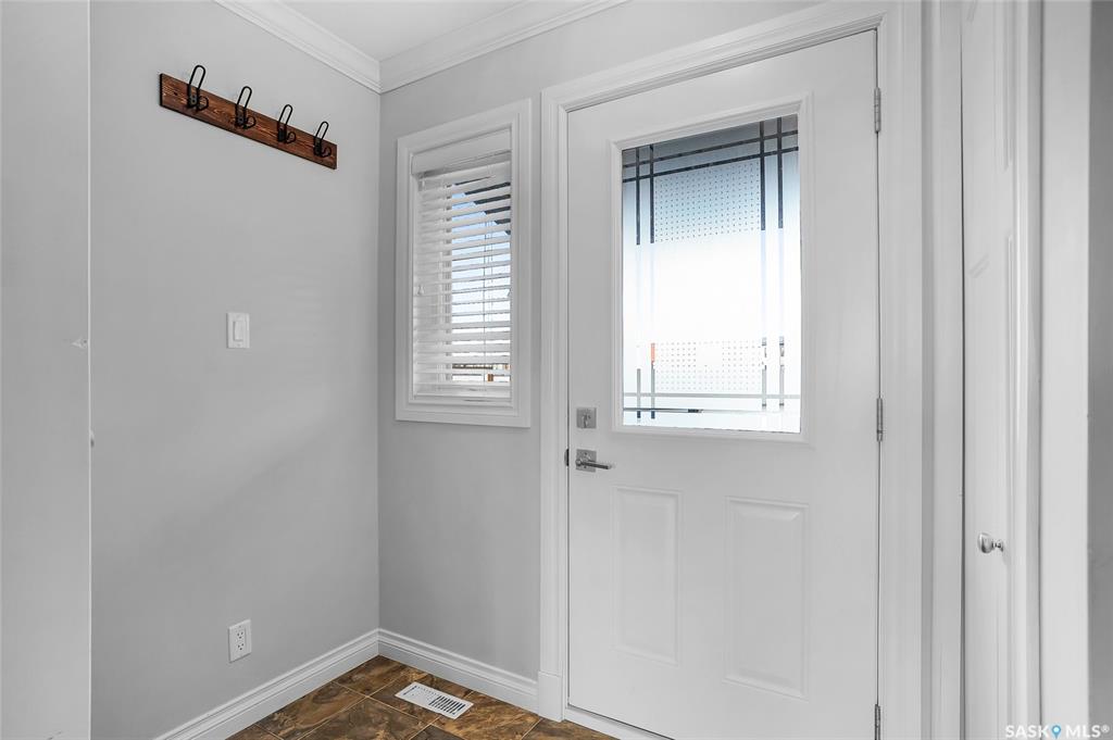 Third View of 102 Manek Road #110, Evergreen, Saskatoon, Saskatchewan, S7W 0V2