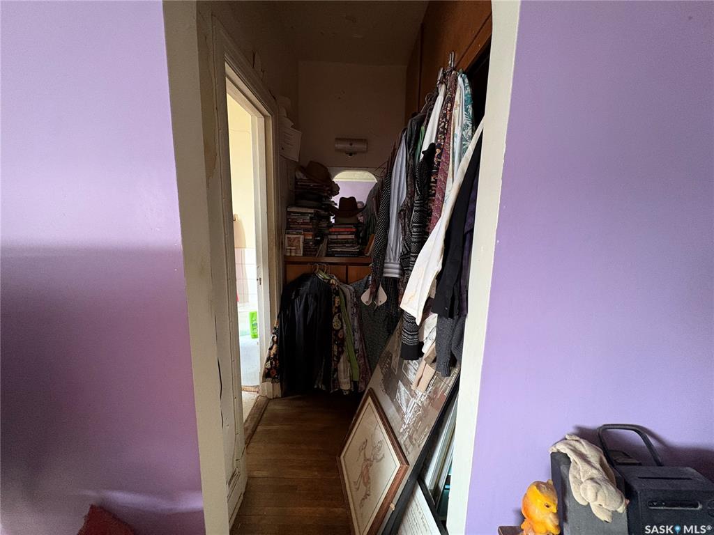 Fifth View of 2305 Victoria Avenue #406, Downtown District, Regina, Saskatchewan, S4P 0S7