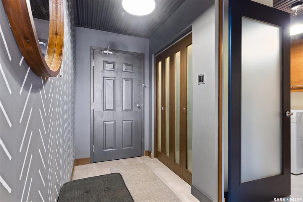 Second View of 1275 Broad Street #305, Warehouse District, Regina, Saskatchewan, S4R 1Y2