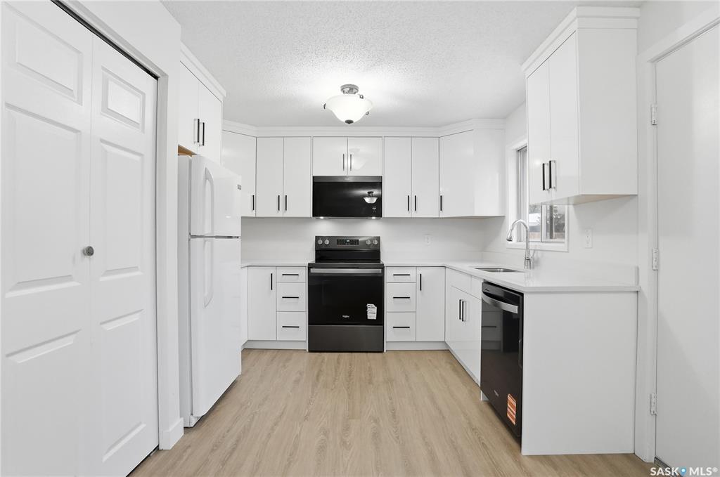 Fifth View of 226 Stillwater Drive, Lakeview SA, Saskatoon, Saskatchewan, S7J 4K3