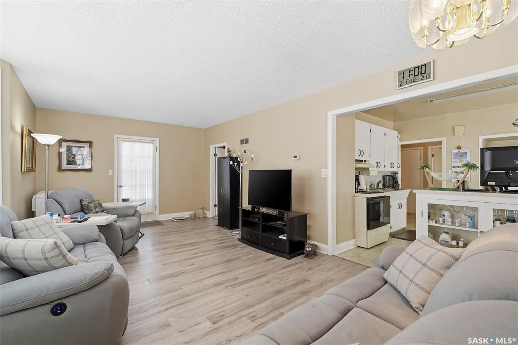 Fifth View of 208 2nd Avenue E, Nokomis, Saskatchewan, S0G 3R0