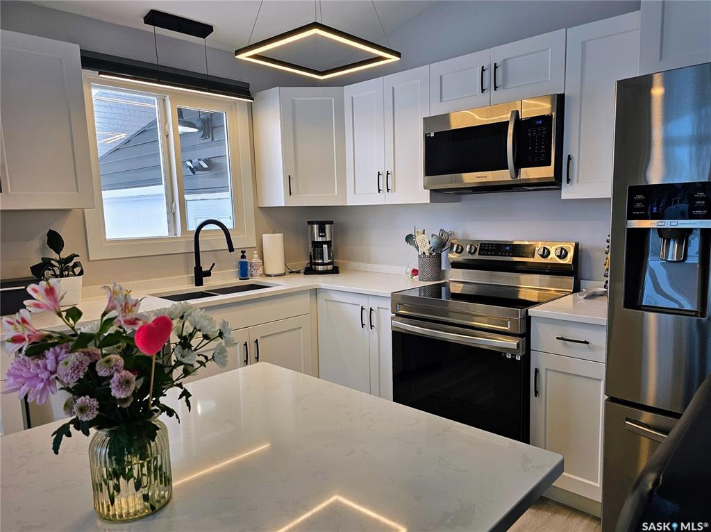 Second View of 25 King Crescent, Humboldt, Saskatchewan, S0K 2A0