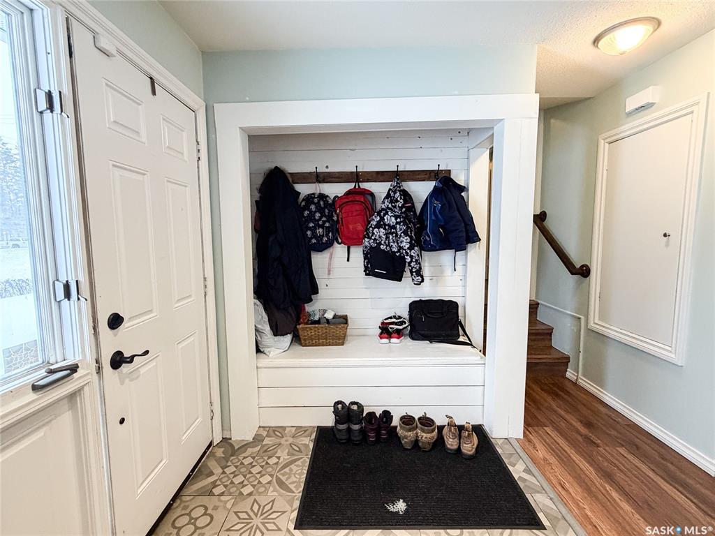 Third View of 420 1st Street W, Meadow Lake, Saskatchewan, S9X 1E5