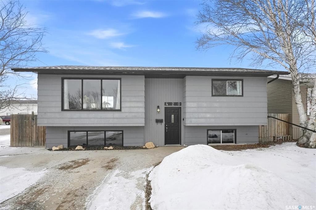 420 North Railway Street, SK028813, Saskatchewan,