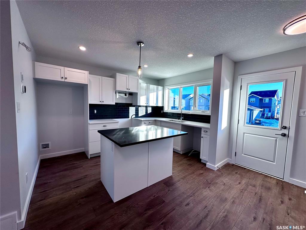 Fourth View of 5457 Buckingham Drive E, Eastbrook, Regina, Saskatchewan, S4V 4B5