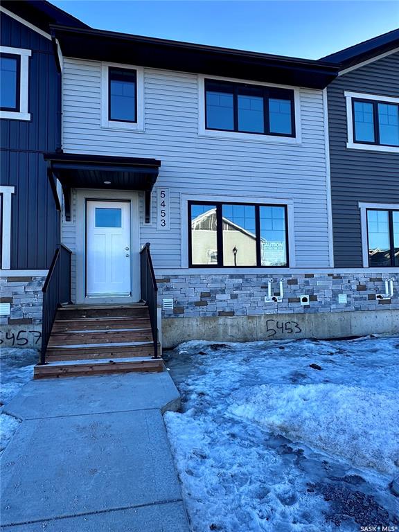 5453 Buckingham Drive E, SK028818, Saskatchewan,
