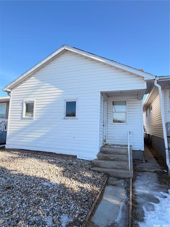 Second View of 1605 Retallack Street, Washington Park, Regina, Saskatchewan, S4T 2J6