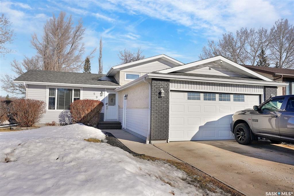 Second View of 590 Rink Avenue, McCarthy Park, Regina, Saskatchewan, S4X 2E9
