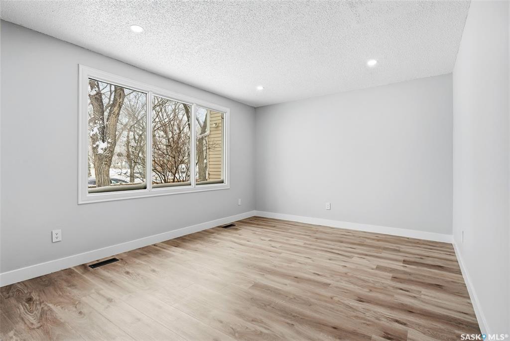 Fifth View of 1909 Montreal Street, General Hospital, Regina, Saskatchewan, S4P 1L4