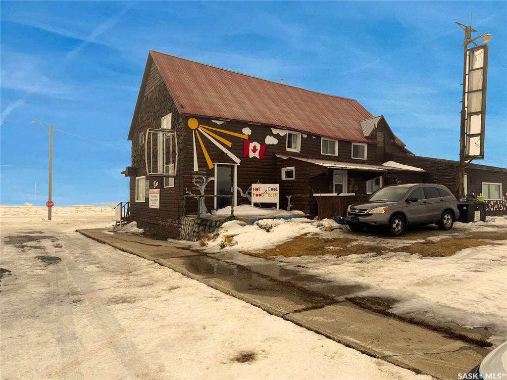 MLS® listing #SK028958 for sale located at 318 3rd Street