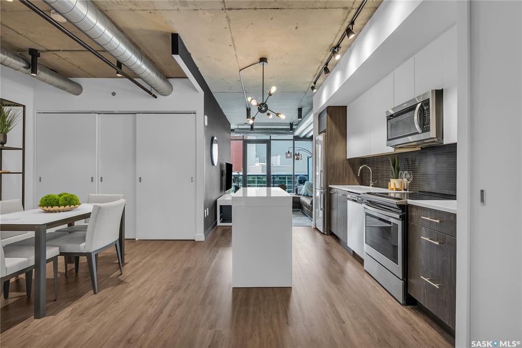 Fourth View of 490 2nd Avenue #303, Central Business District, Saskatoon, Saskatchewan, S7K 4H5