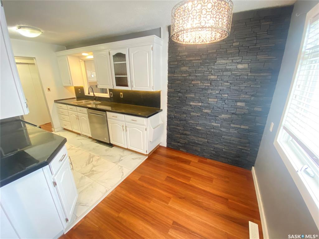 Fifth View of 15 Redwood Drive, West YO, Yorkton, Saskatchewan, S3N 2N3