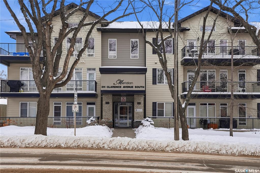 MLS® listing #SK029073 for sale located at 311 Clarence Avenue S #202