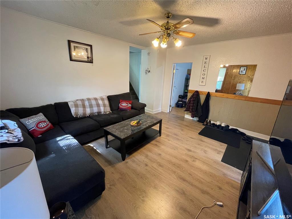 Fourth View of 407 3rd Street E, Meadow Lake, Saskatchewan, S9X 1H7