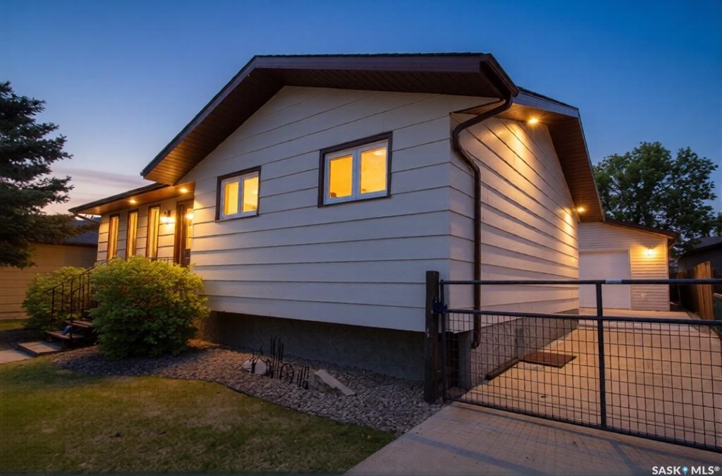 Second View of 3205 Bliss Crescent, Crescent Acres, Prince Albert, Saskatchewan, S6V 7M1