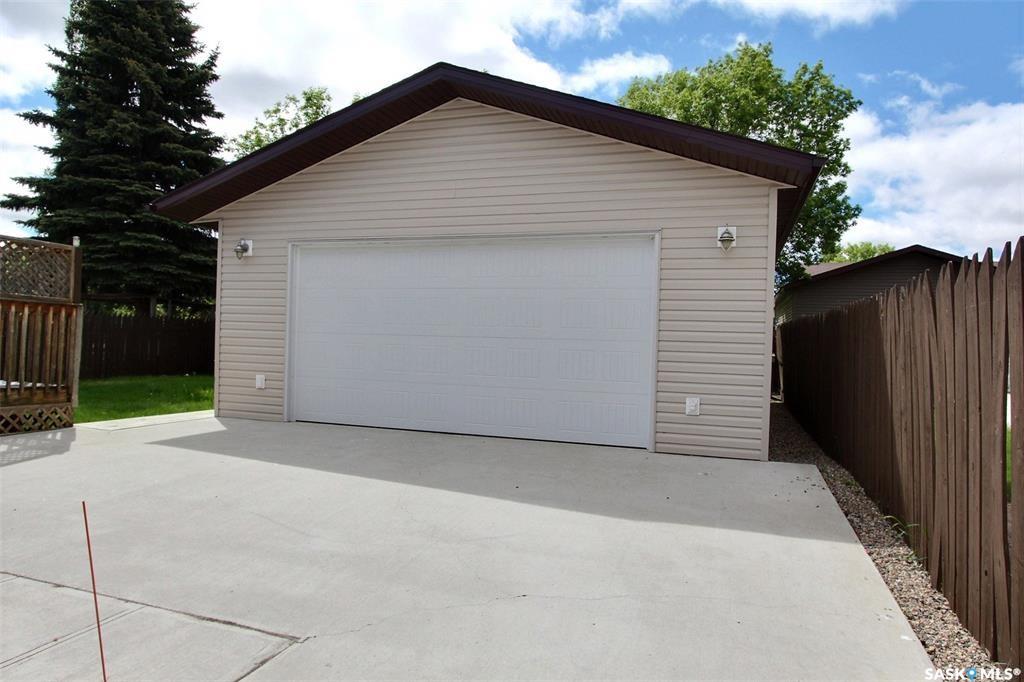 Third View of 3205 Bliss Crescent, Crescent Acres, Prince Albert, Saskatchewan, S6V 7M1