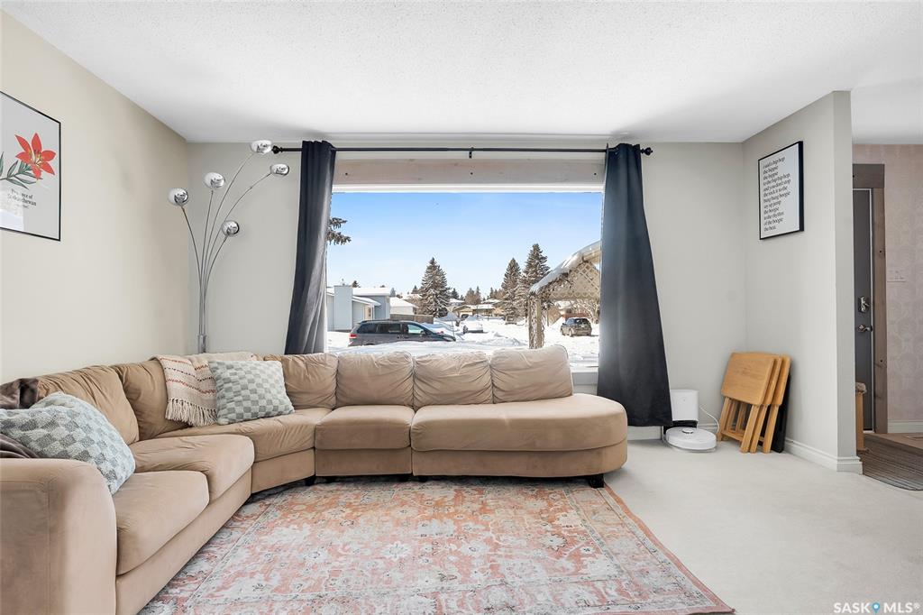 Fifth View of 742 Trent Crescent, East College Park, Saskatoon, Saskatchewan, S7H 4S5