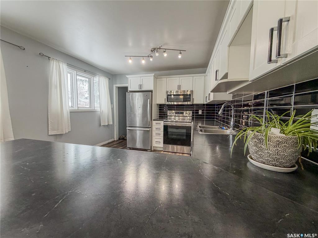 Fourth View of 42 Bailey Drive, Yorkton, Saskatchewan, S3N 1C1