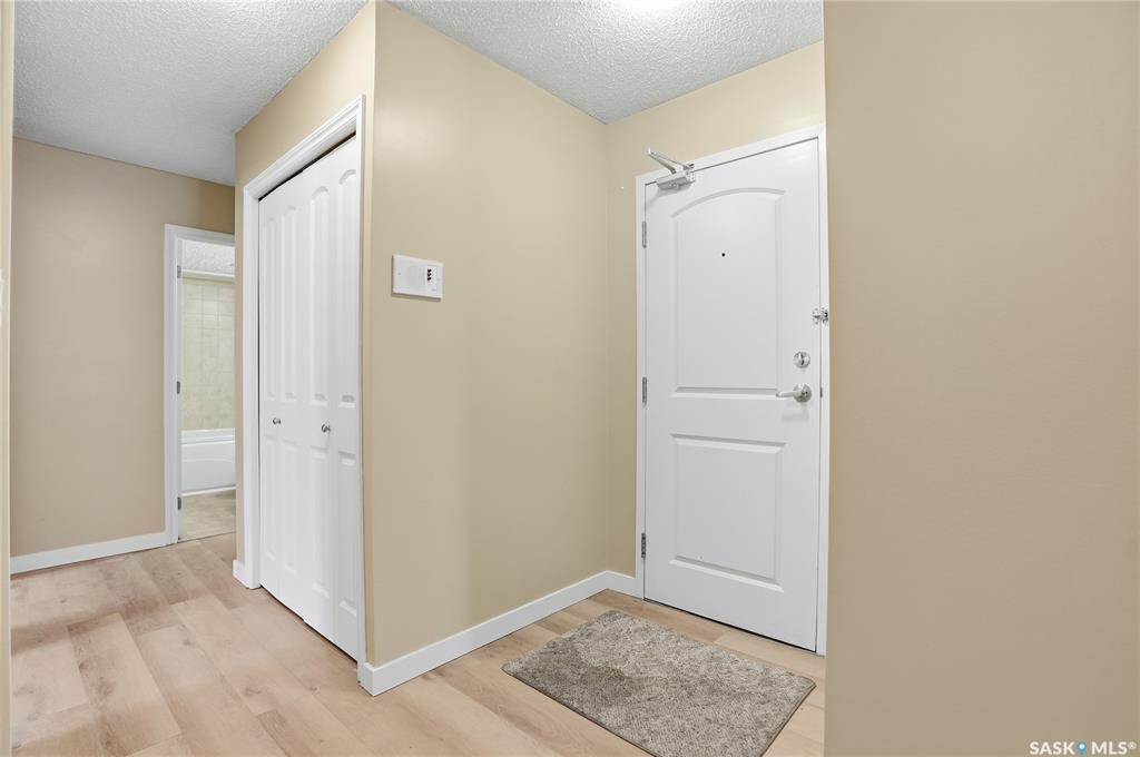 Fourth View of 254 Pinehouse Place #106, Lawson Heights, Saskatoon, Saskatchewan, S7K 4X1