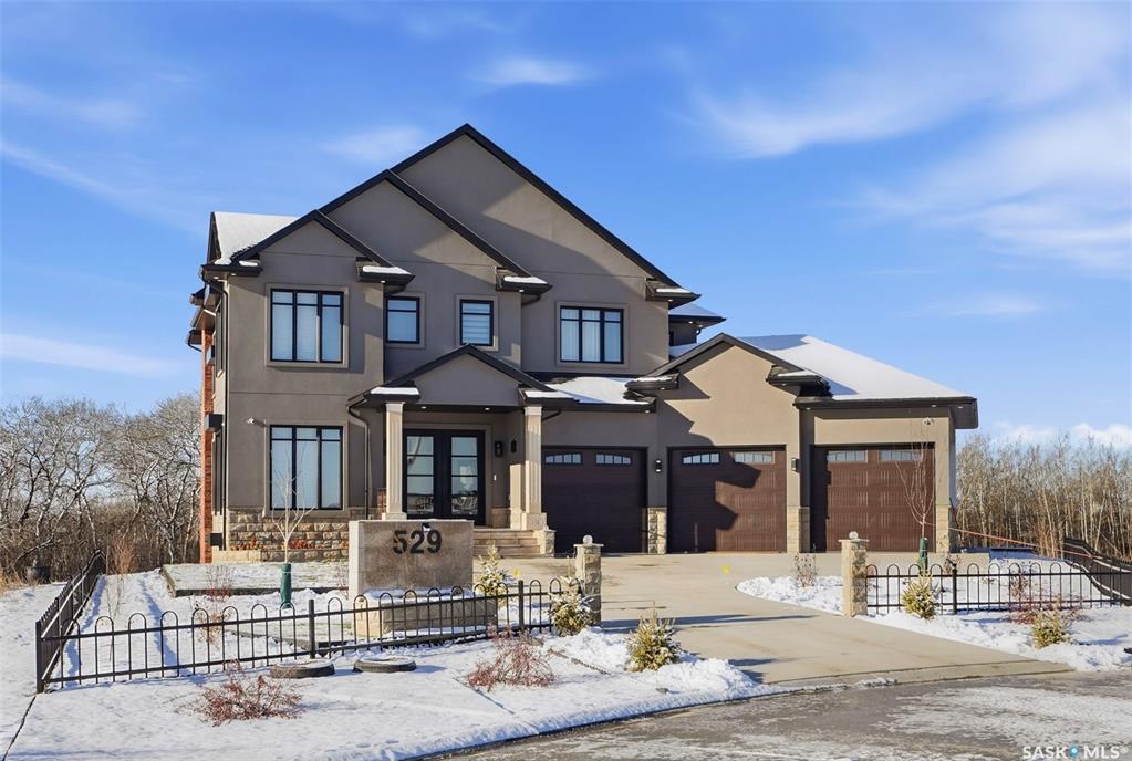 529 Greenbryre Bend, SK029203, Saskatchewan,